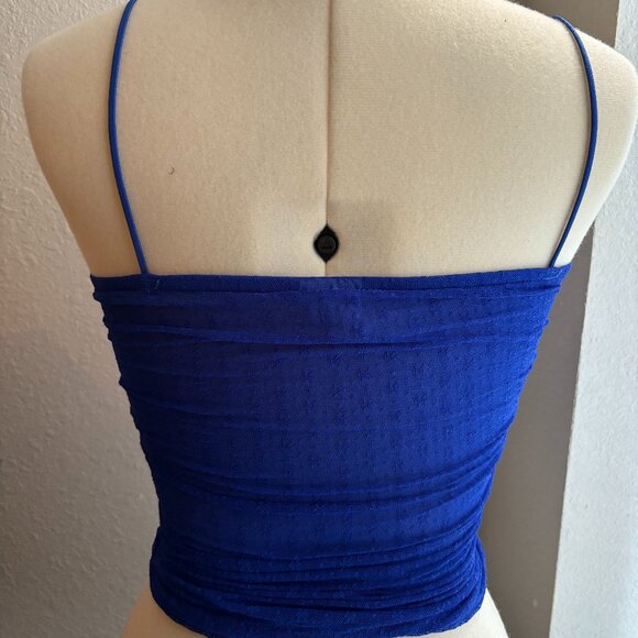 Blue Mesh Flower Print Top - Picture 2 of 5